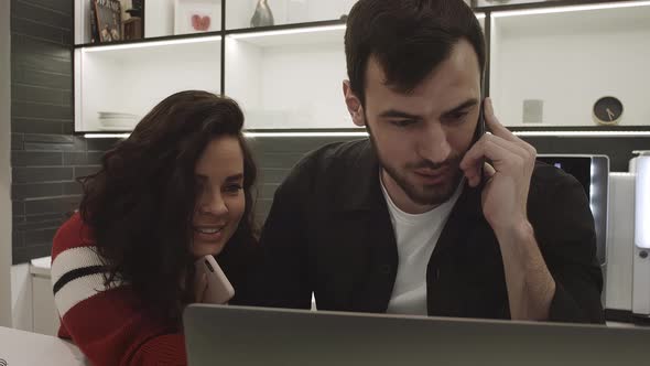 Colleagues at Work Discussing Plans Being in a Pleasant Cozy Atmosphere alt