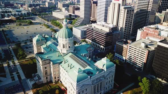 4k Aerial View and Flyover of Downtown Indianapolis and Capitol Building
