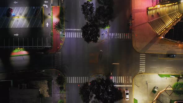 Incredible zenith Hyperlapse in the streets of Santo Domingo, at night shot with drone alt