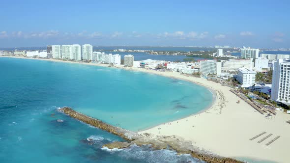 Aerial View of Cancun Mexico Showing Luxury Resorts and Blue Turquoise Beach alt