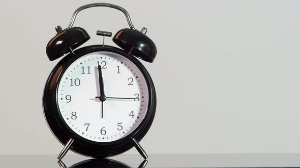 Black alarm clock alt