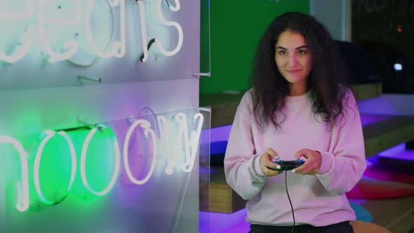 Video Games in Anticafe Entertainment and Fun for Youth alt