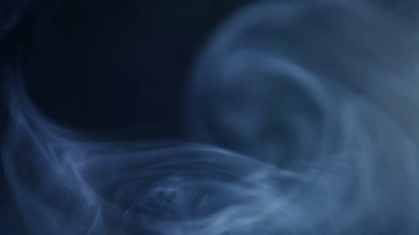 Smoke (4K) alt