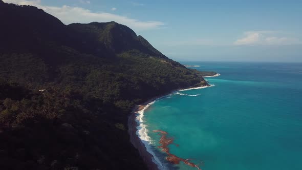 4k 30 Fps Dron Shoot Of Miuntains In The Caribbean Beach With Tropical Colors alt