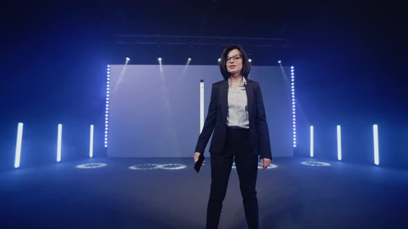 Female Creator Showing New Smartfone alt