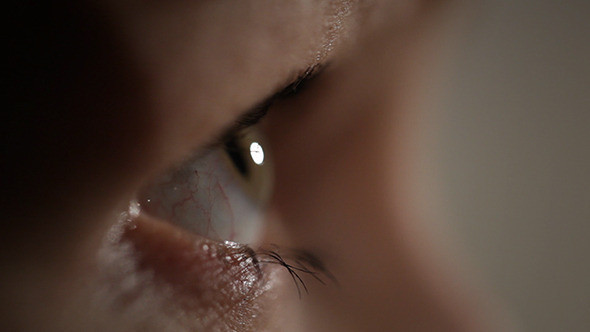 Woman Eye  alt