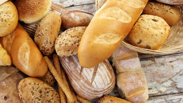 Various types of bread loaves alt