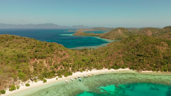 Tropical Island Sandy Beach Philippines Palawan alt