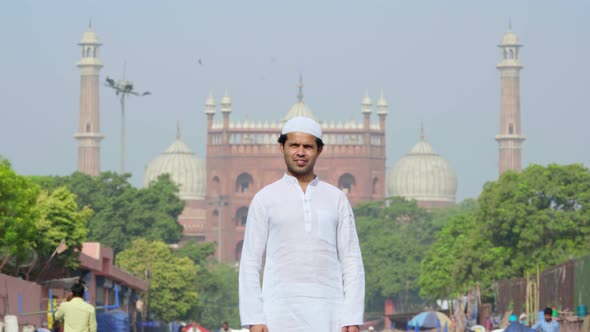 Muslim man smiling alt