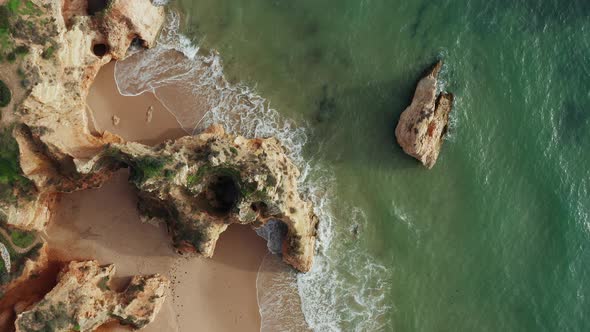 Praia dos Tres Irmaos, Alvor, Portimao, Algarve, Portugal alt