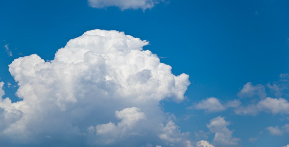 Puffy Cumulus Clouds Timelapse