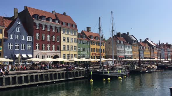 Nyhavn (New Harbour) in Copenhagen  alt