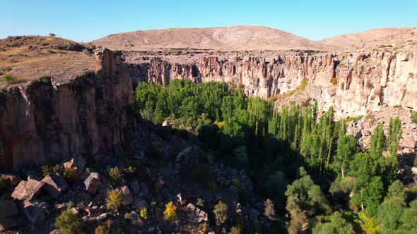 Stunning Canyon View in Cappadocia alt