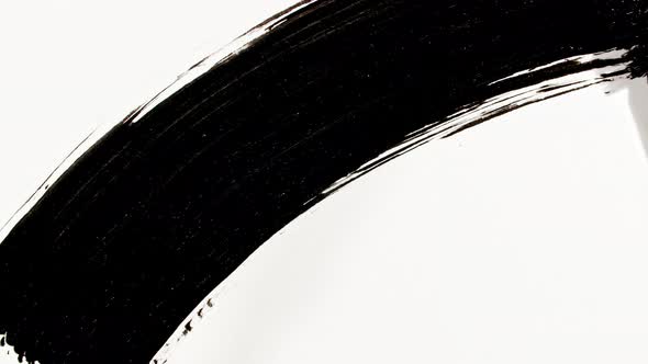 Black Mascara Swoosh alt
