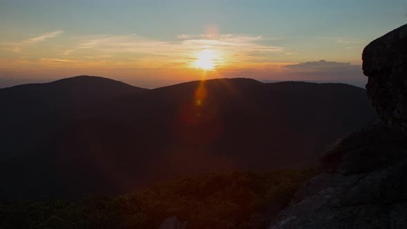 Cole Mountain and the Appalachian Trail - Virginia - Summer - Time lapse alt