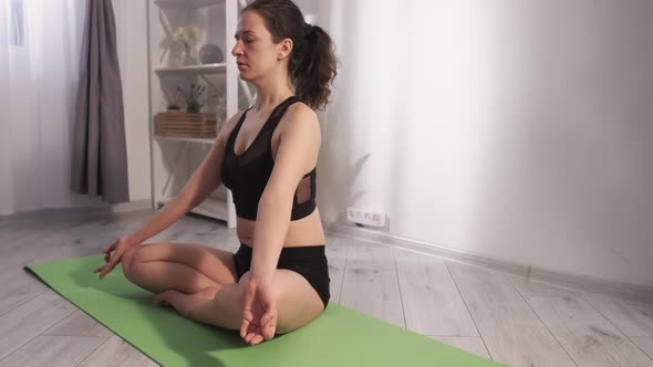 Lotus Yoga Mind Meditation Relaxed Calm Woman alt