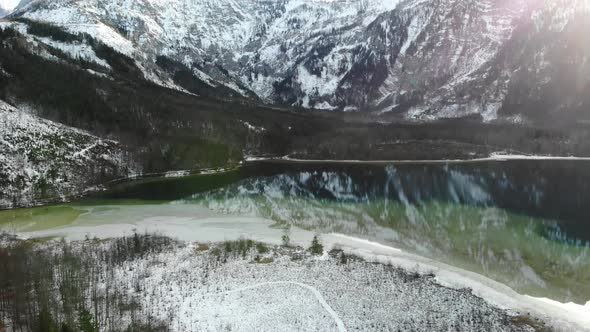 Beautiful Winter Landscape on the Lake Offensee in the Mountains in Upper Austria Salzkammergut alt