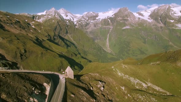 Viewpoint on the top of Grossglockner mountain pass in the Alps alt
