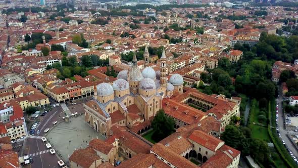 The Saint Anthony of Padua Basilica in Italy high  panorama, Aerial slow lowering approach alt