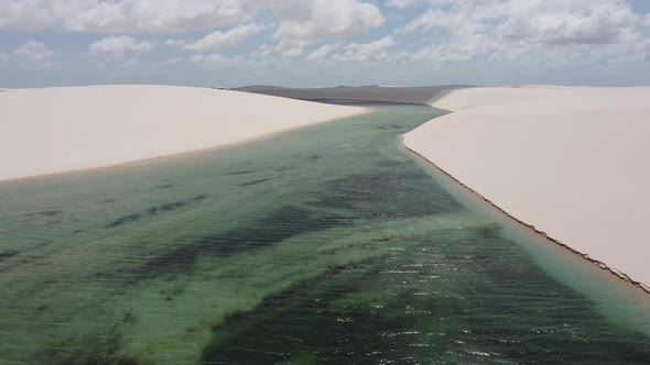 Brazilian landmark rainwater lakes and sand dunes. Lencois Maranhenses Brazil. alt