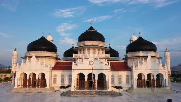 AH - Baiturrahman Mosque 02 alt
