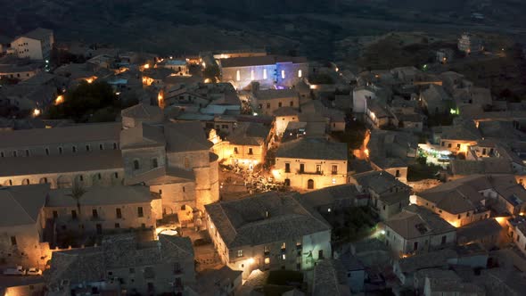 Alleys of an Ancient Italian Medieval Village alt