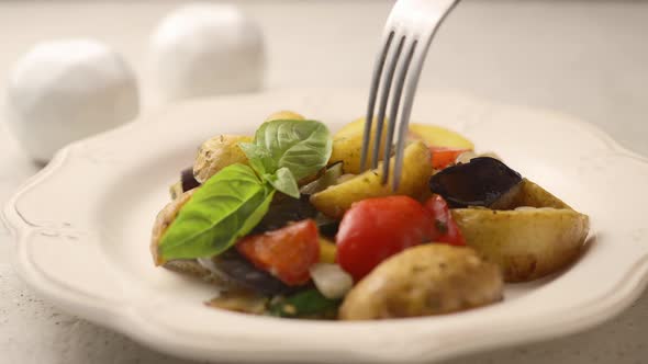 Seasonal vegetables baked in oil