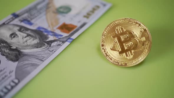 Purchase or Sale of Golden Bitcoin Coins for Dollars alt