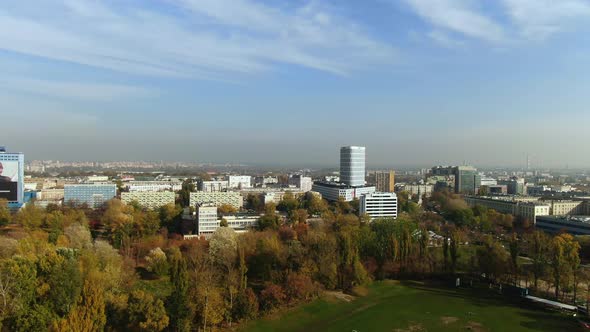 modern metropolis Warsaw increases urban green places and parks to prevent smog alt