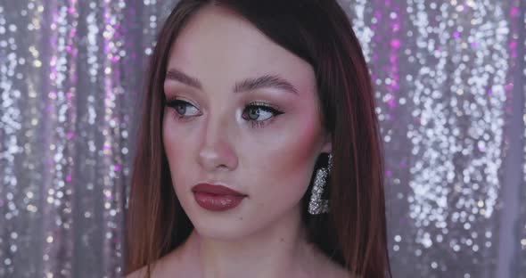 Glamour Girl with Perfect Makeup alt