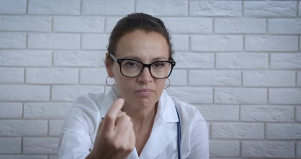 Uhd 61ae170f15de8e0c3d148ae3 alt