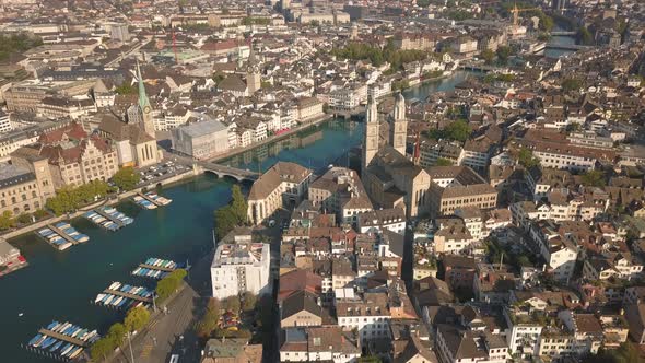 Cityscape of Zurich alt