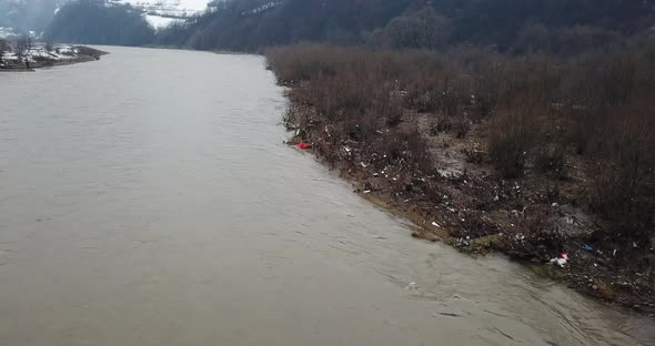 The Global Problem of Environmental Pollution in Mountain Rivers alt