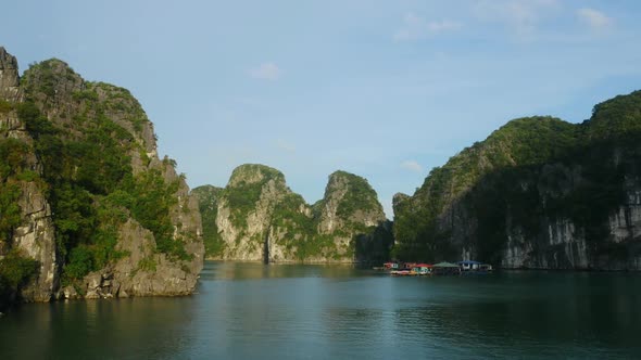 Tropical Islands of Halong Bay Vietnam alt