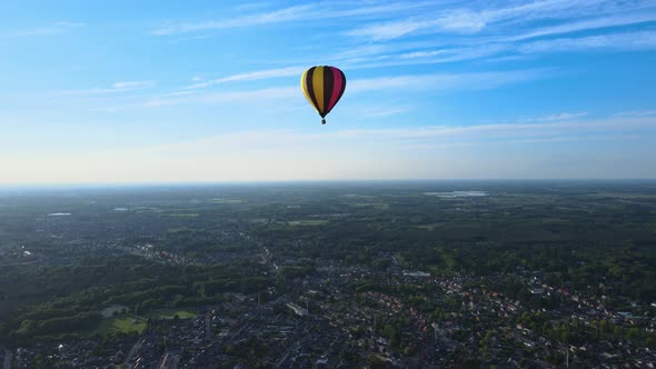 Flying around a hot air balloon