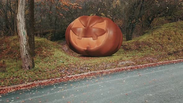 Halloween Pumpkin integrated and tracked into a Roadside Environment