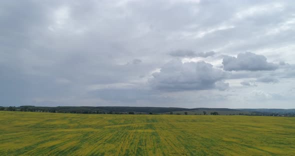 Timelapse Clouds. Landscapes Of Ukraine alt