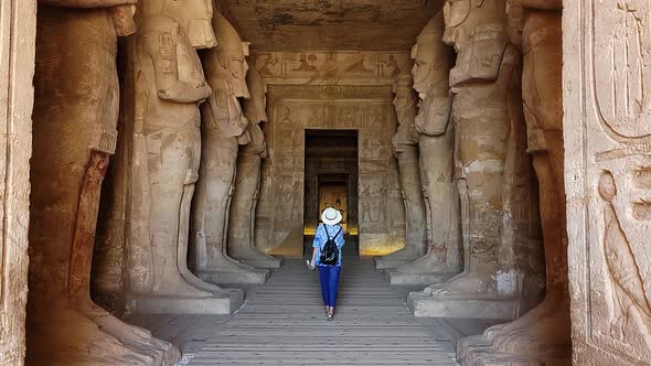 Aswan Egypt November 2021 Turist in Great Abu Simbel