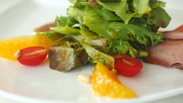 Smoked duck meat salad alt