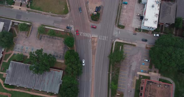 Aerial of cars driving on city street in Houston, Texas alt