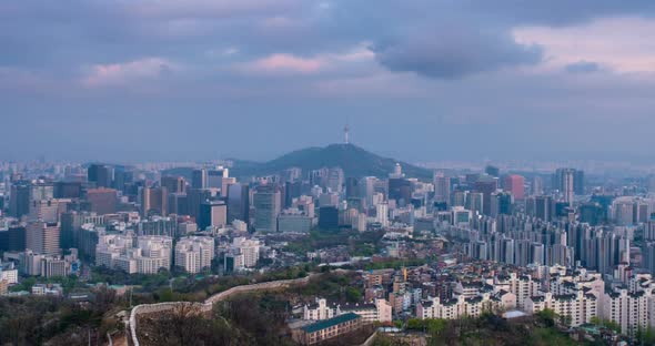 Seoul Skyline on Sunset Timelapse, South Korea alt