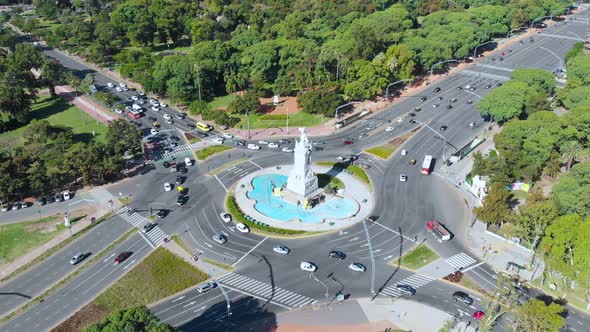 Monument of the Spaniards, Crossroad, Traffic, Park (Buenos Aires, Argentina) alt