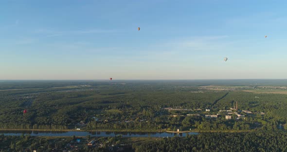 Hot Air Balloons in Sky alt