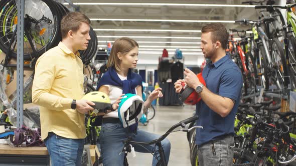 Helpful Responsive Salesman Consult Customers alt