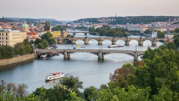 Summer Timelapse of Prague, Czech Republic alt