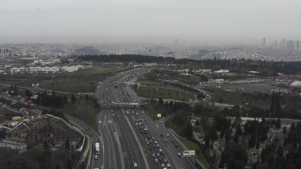 Istanbul City Traffic alt