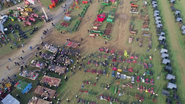 Aerial of an Early Morning View of Opening Day at an Amish Mud Sale alt