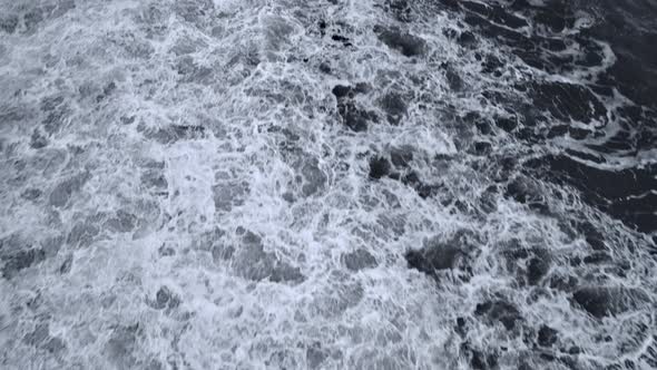 Reynisdrangar Pillars alt