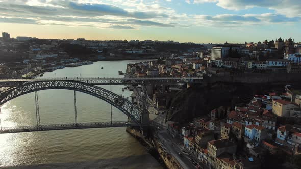 Old City View with Metal Ponte Luis Bridge Over Douro River alt