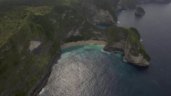 Aerial view of beautiful Karang Dawa beach. Nusa Penida, Indonesia. alt